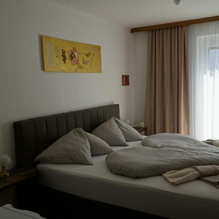 Pension-Ferienwohnung Rotar Faak am See Exteriör bild