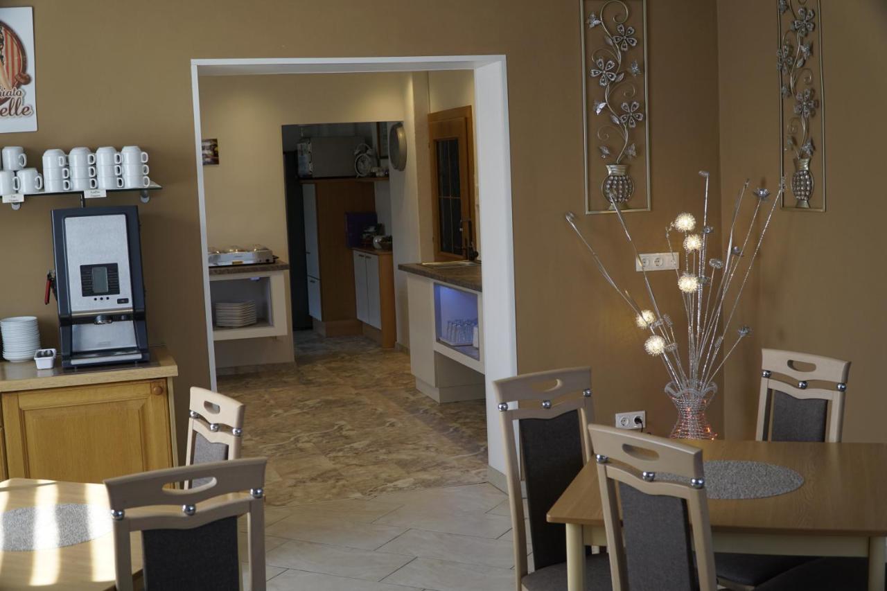 Pension-Ferienwohnung Rotar Faak am See Exteriör bild
