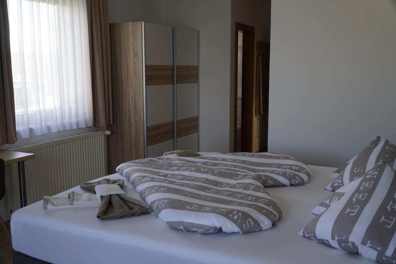 Pension-Ferienwohnung Rotar Faak am See Exteriör bild
