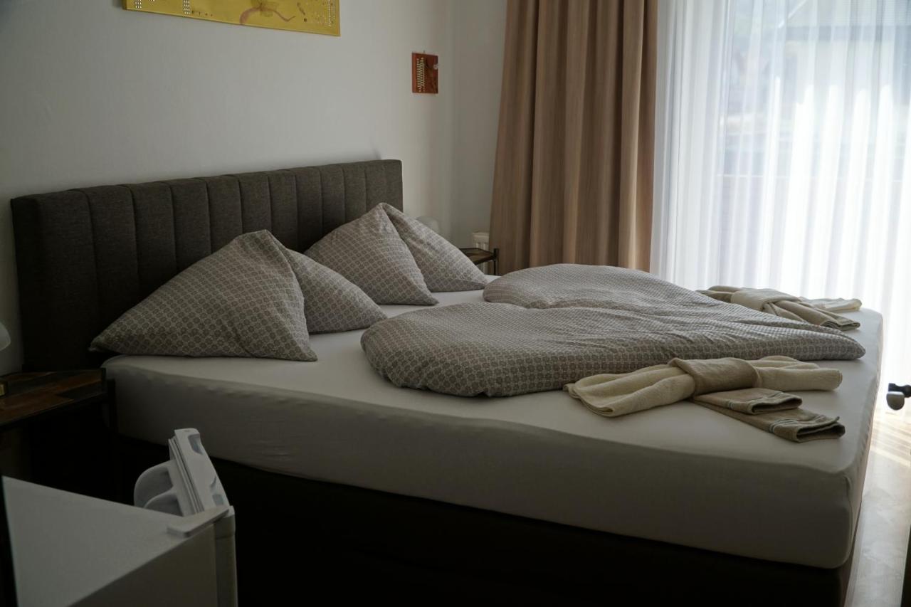 Pension-Ferienwohnung Rotar Faak am See Exteriör bild