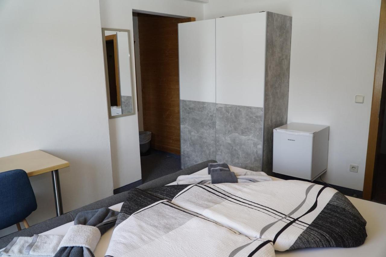 Pension-Ferienwohnung Rotar Faak am See Exteriör bild