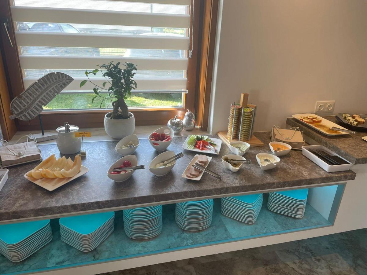 Pension-Ferienwohnung Rotar Faak am See Exteriör bild